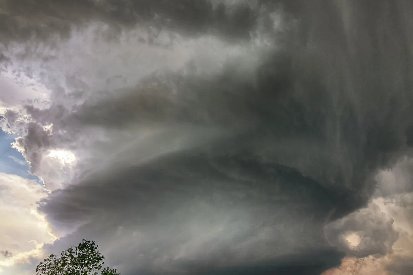 Supercell thunderstorm over grassland near Woodward, Oklahoma